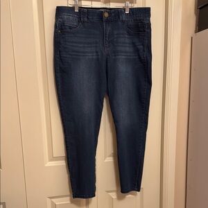 Democracy Blue Ankle Cropped Skinny Jeans Size 16